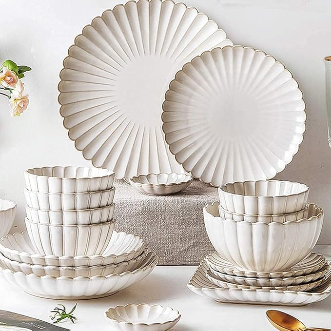 26 Pcs Dinnerware Sets,Porcelain Tableware Set with Plates and Bowls,White Ceramic Dinner Set for Home Kitchen and Dinning,Microwave and Dishwasher Safe,Service for 4(White 26pcs)